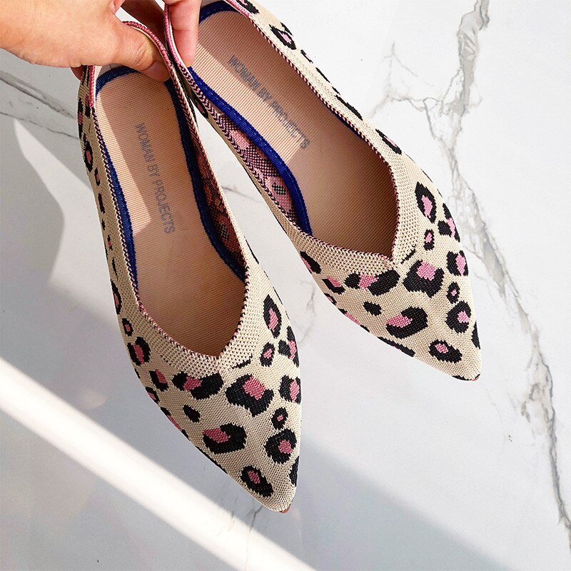 2019 Women's Flat Shoes Ballet Shoes Breathable Knit Pointed Shoes Moccasin Mixed Color Women's Soft Shoes Women Zapatos De